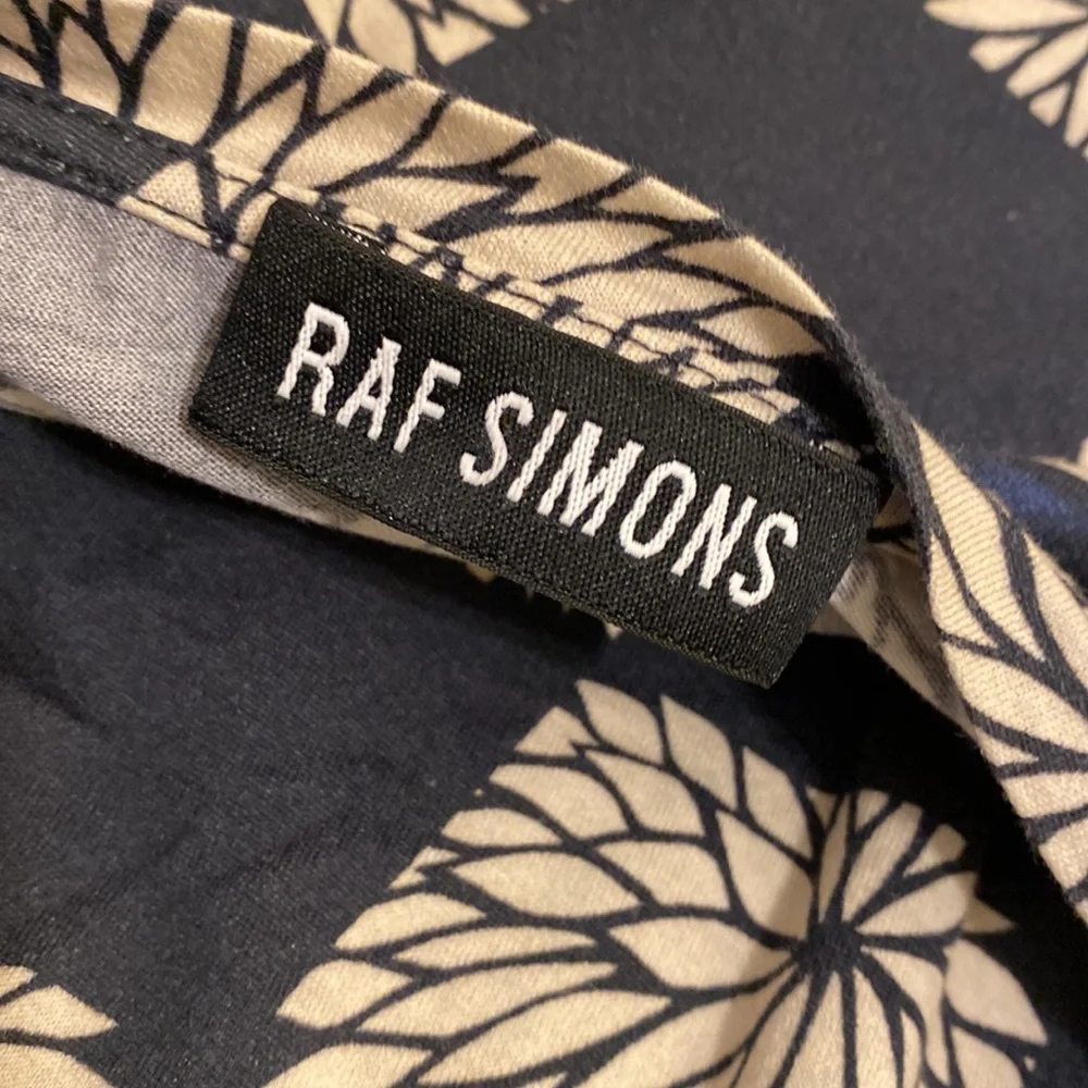 Raf Simons Black and Cream Checkerboard Tee with Patch Pocket. Size M - Picture 4 of 10